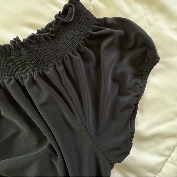 White House Black Market Off Shoulder / Side Tie Top Size M - Picture 11 of 12